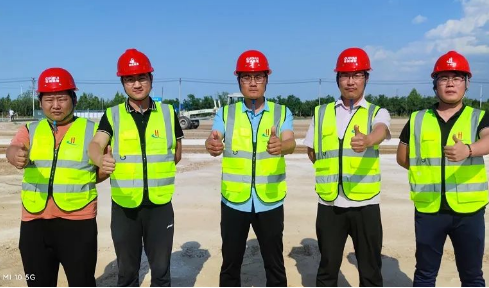 【見義勇為】路遇車禍勇相助 危難之間顯本色